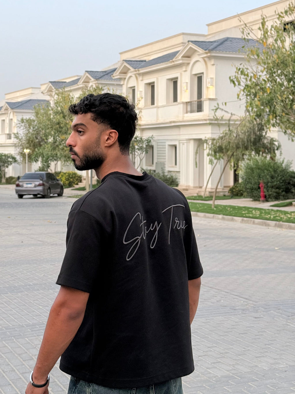 THE “STAY TRUE” TEE